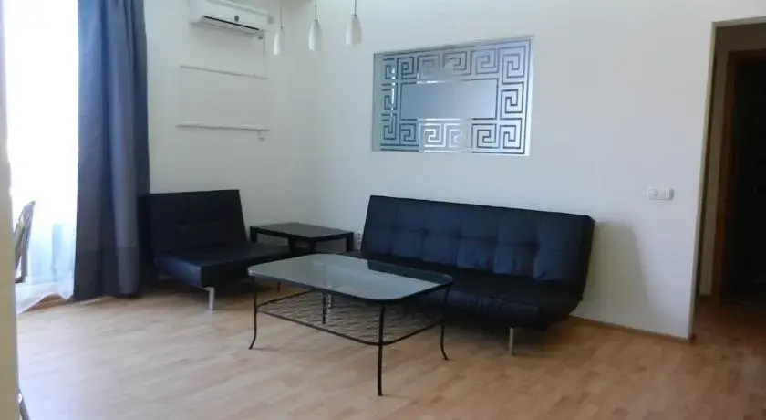 Redlotus Accommodation-Old City2