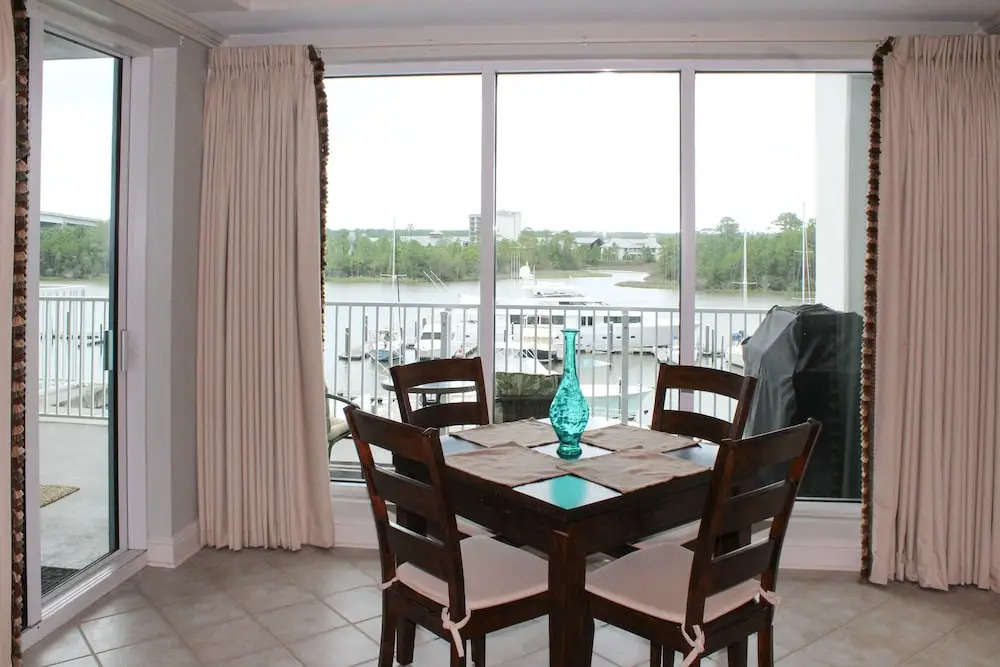 Whar305x 2 Bedroom Condo
