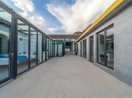 Gaolaozhuang Country Hostel
