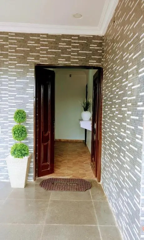 3 Bedrooms house for Short let Holiday Apartments