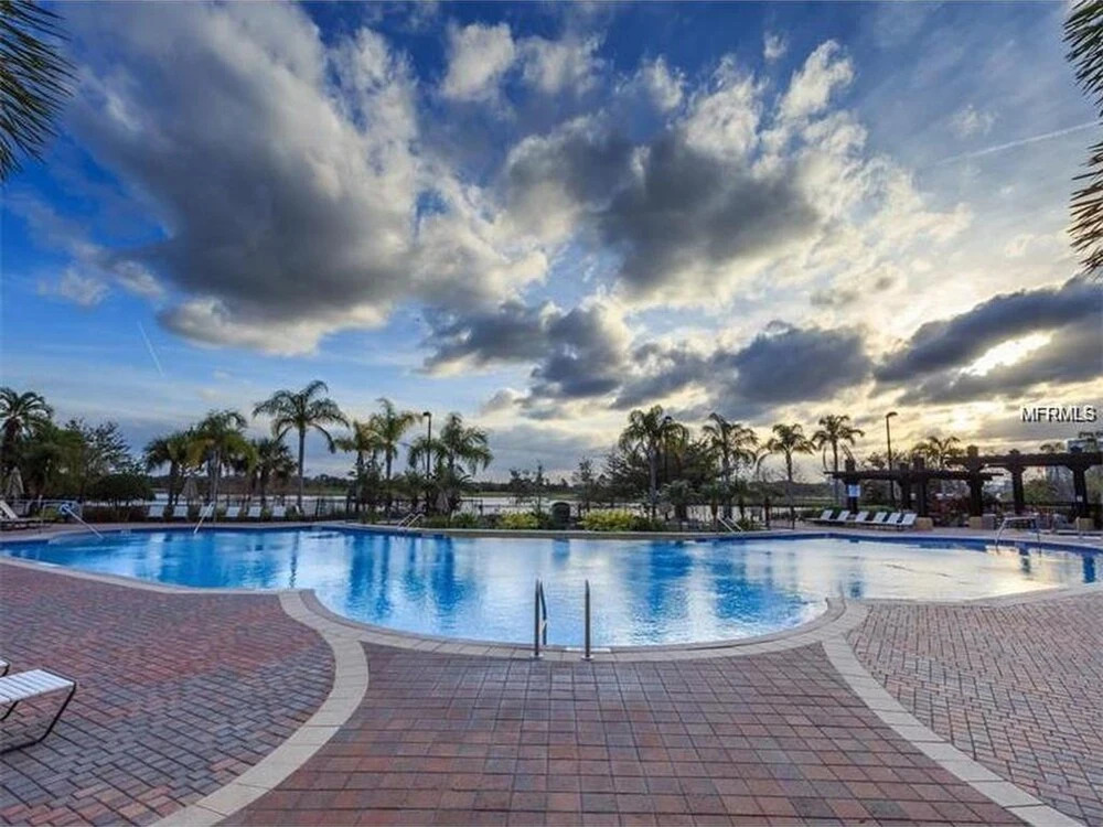 Vista Cay Resort by Millenium at Universal Blvd