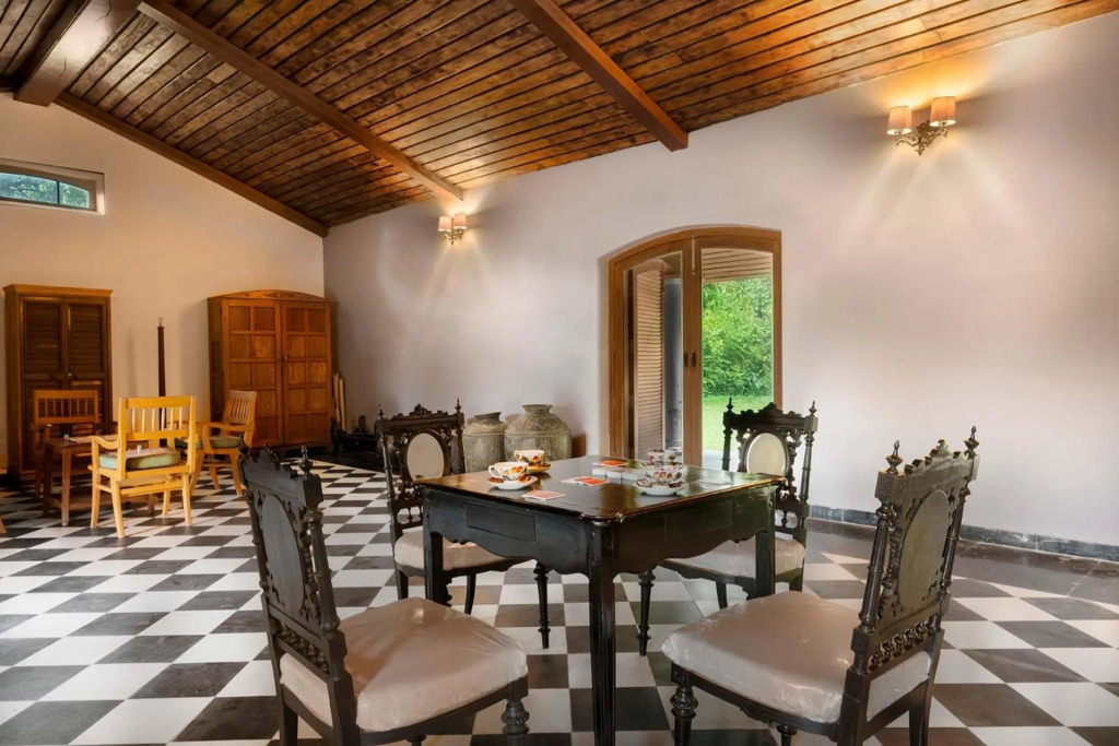 StayVista at 3BR Normandy House