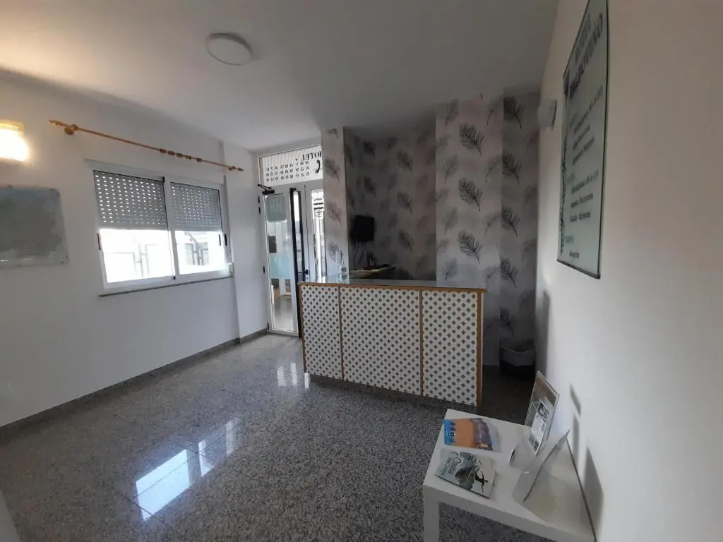 Hotel Valdoviño Air Con