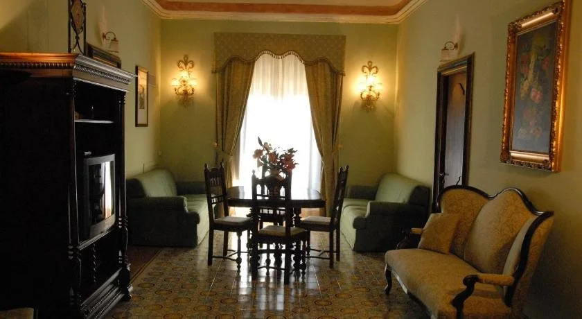 Hotel Villa Palocla