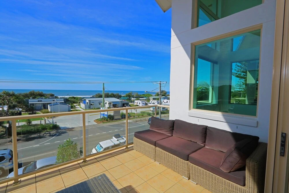 Pacific Royale Penthouse 311