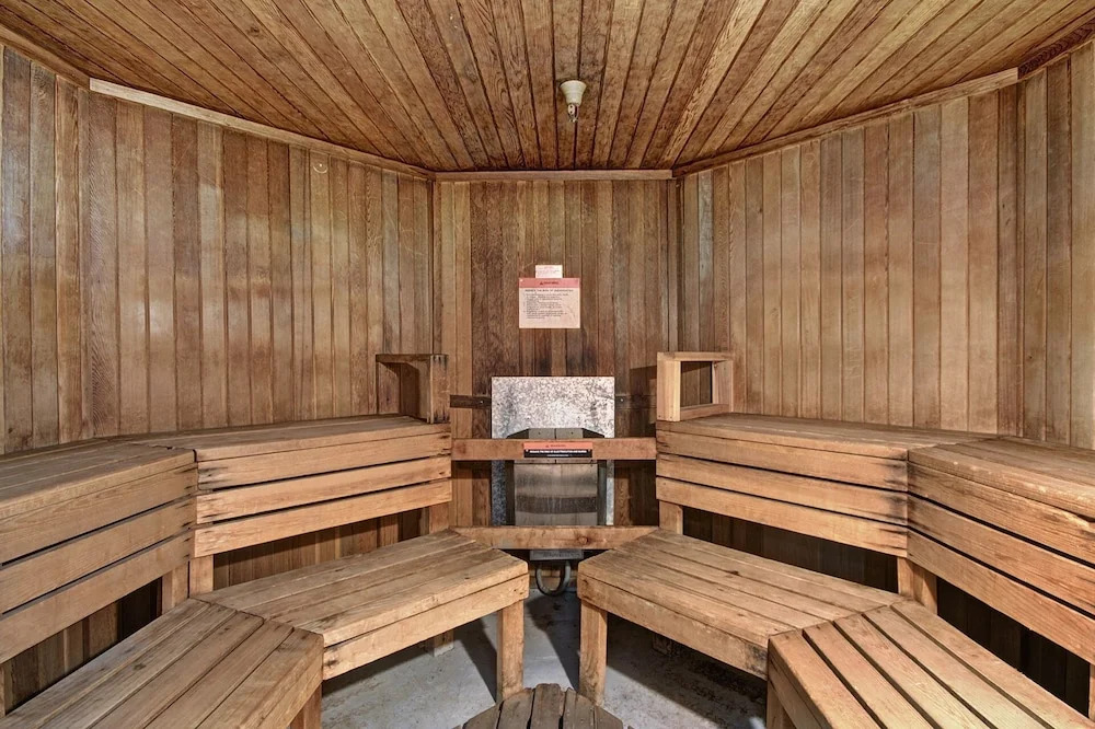 VS348 Village Square 1 Br 1 Ba PET FRIENDLY