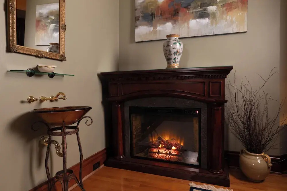Historic Webster House Bed and Breakfast Inn