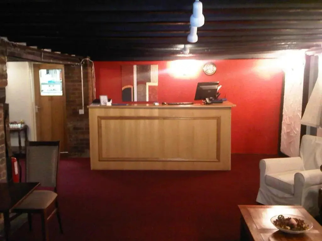 Mary Rose Inn Hotel