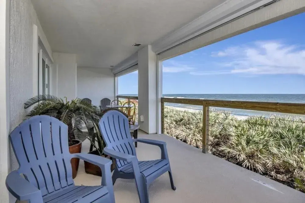 The White House on Flagler Beach - All