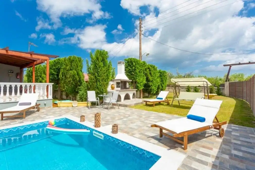 Villa Mansion With Private Pool