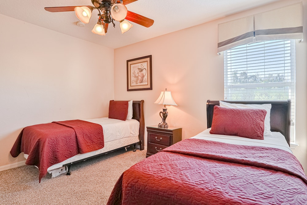 Spacious and Inviting Home With Private Pool, Central AC, and Washer/dryer
