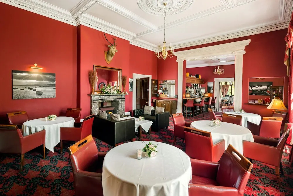 Greenhill Hotel