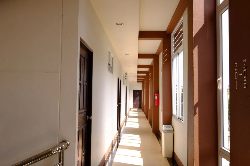 The Room Hotel