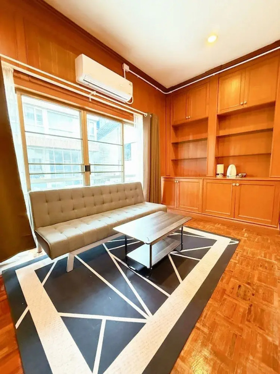 XXStay On Sukhumvit Soi 11 BTS Nana