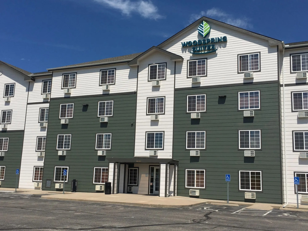 Extended Stay America Select Suites - Wichita - North