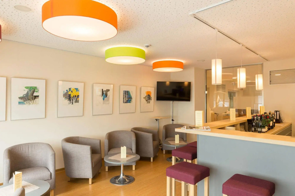 Aribo Hotel