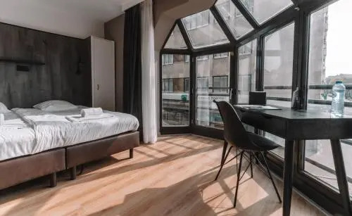 Cosmopolite Hotel