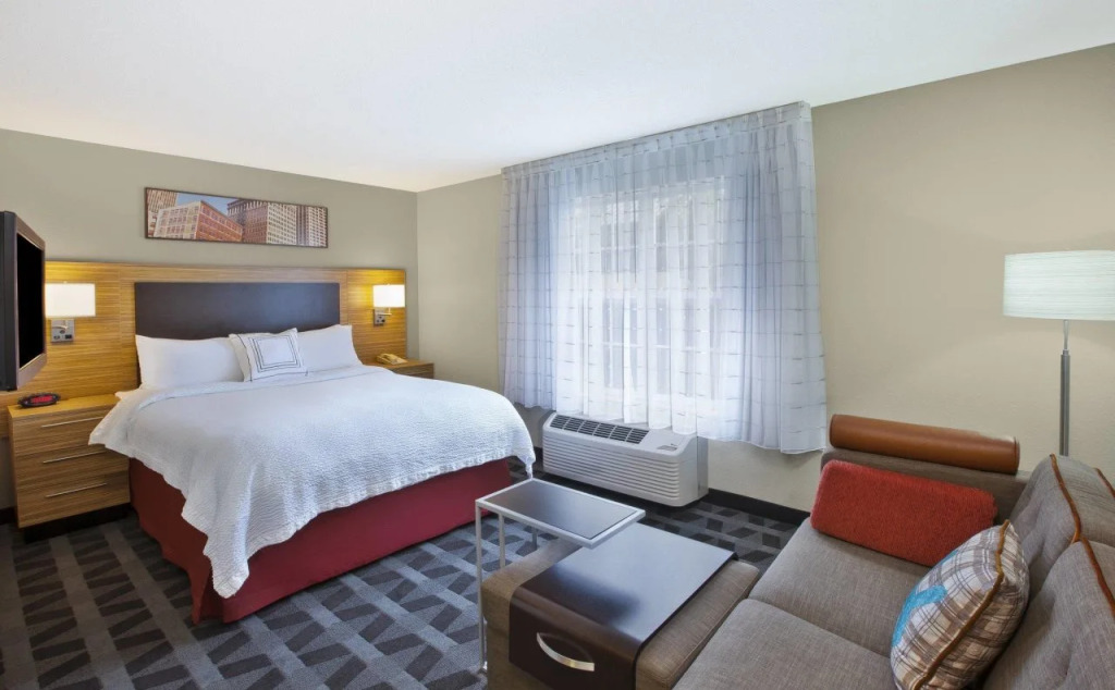 TownePlace Suites by Marriott Brookfield