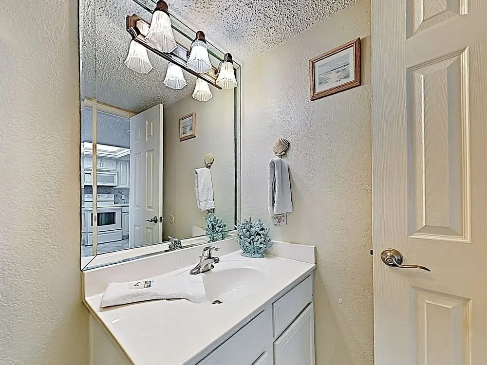 Gulf-front 2BR w/ Balcony: Suntide III - Unit 502