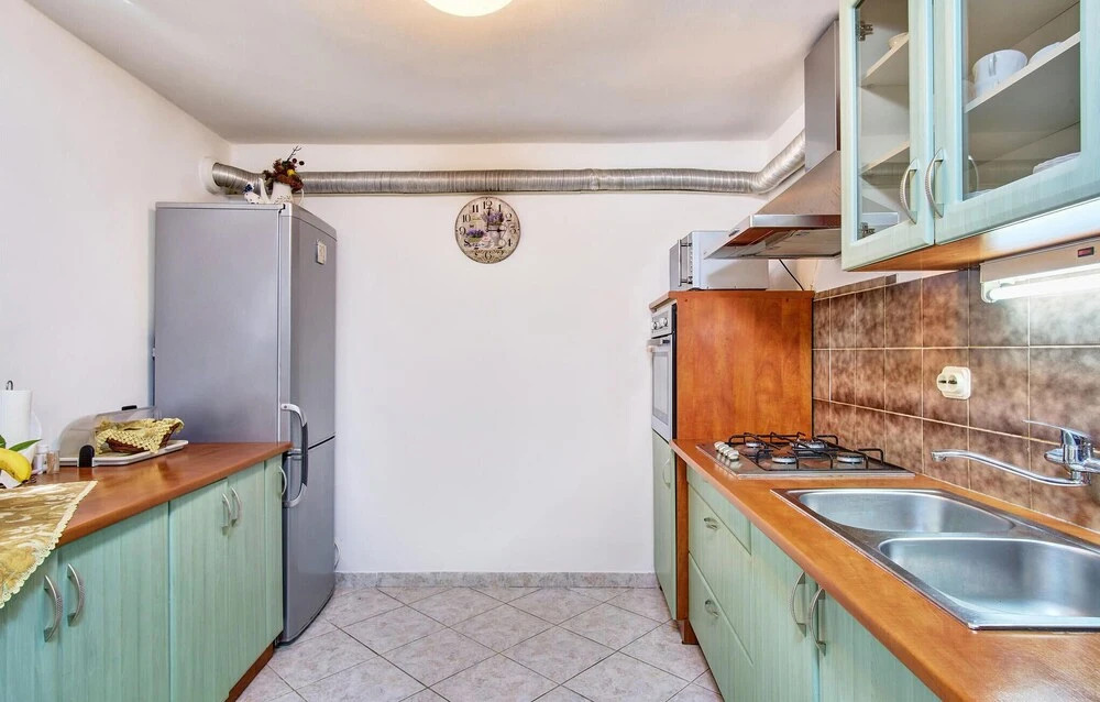 Beach Front Home In Mali Losinj With Wifi