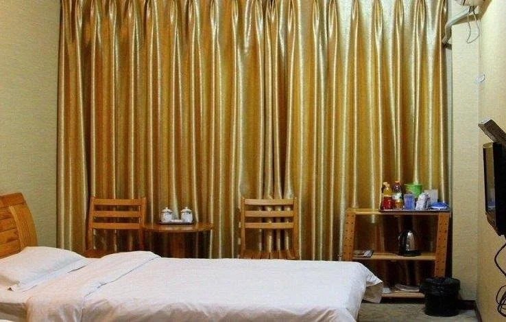 Liangshan New Urban Inn
