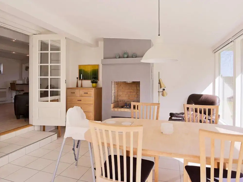 6 person holiday home in Gilleleje-By Traum