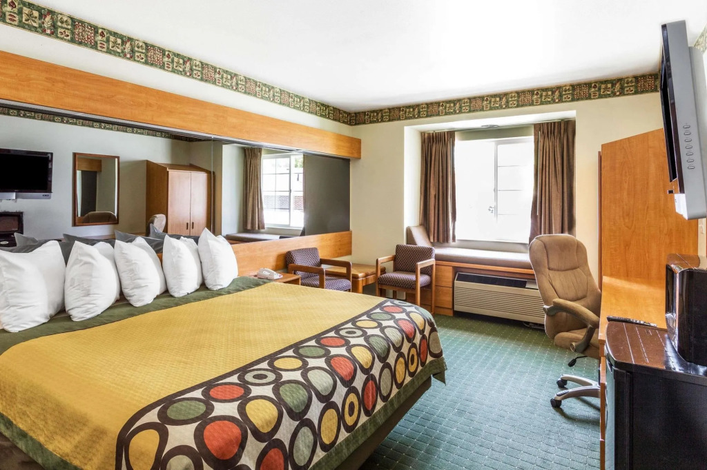 Royal Inn Midvale