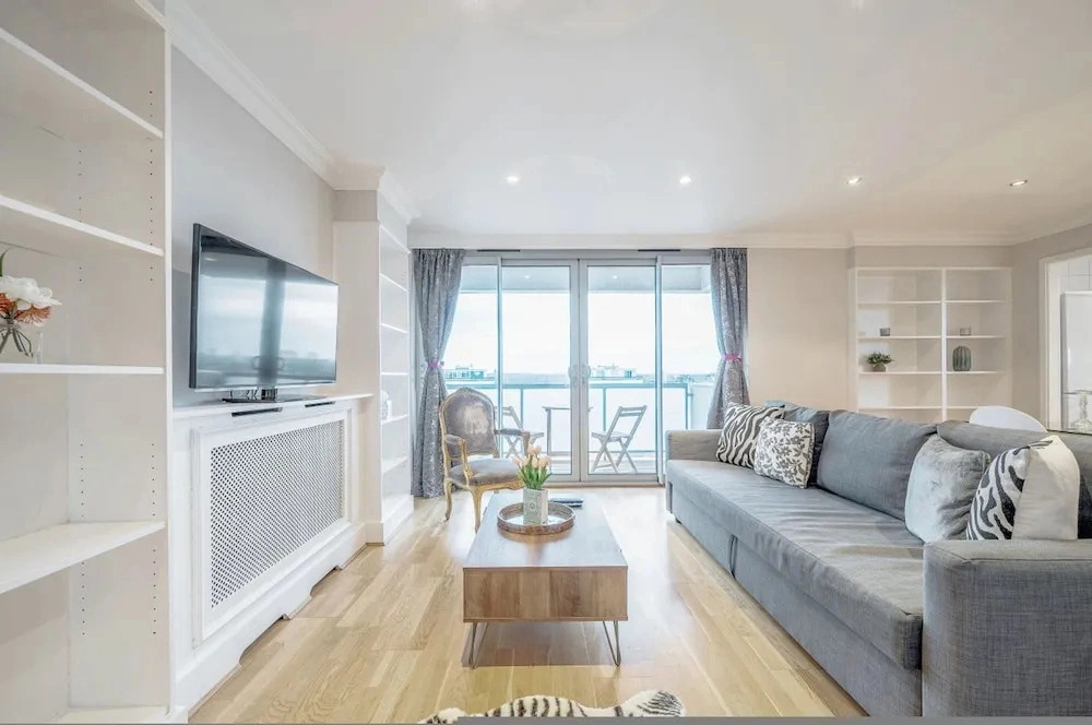 Stunning Flat in Chelsea Kings Road With Balcony