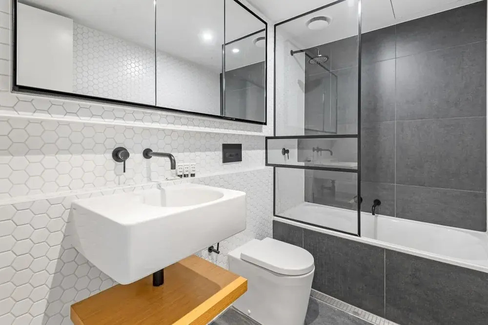 Stylish & Spotless 2-bed Apartment in St Kilda