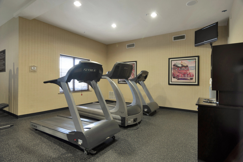 Holiday Inn Express Hotel & Suites DFW West - Hurst by IHG