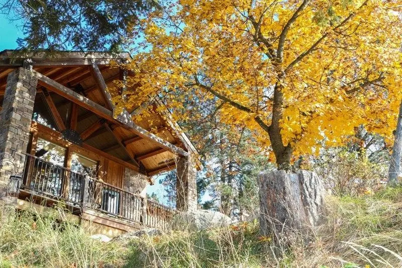 Hayden Lake Estate