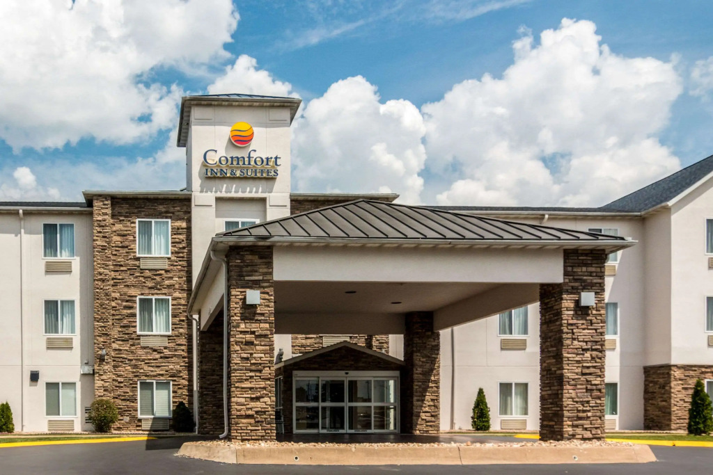 Holiday Inn Express and Suites Hannibal