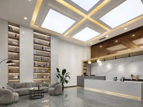 Qingchen Cinema Hotel (Changde Pedestrian Street)