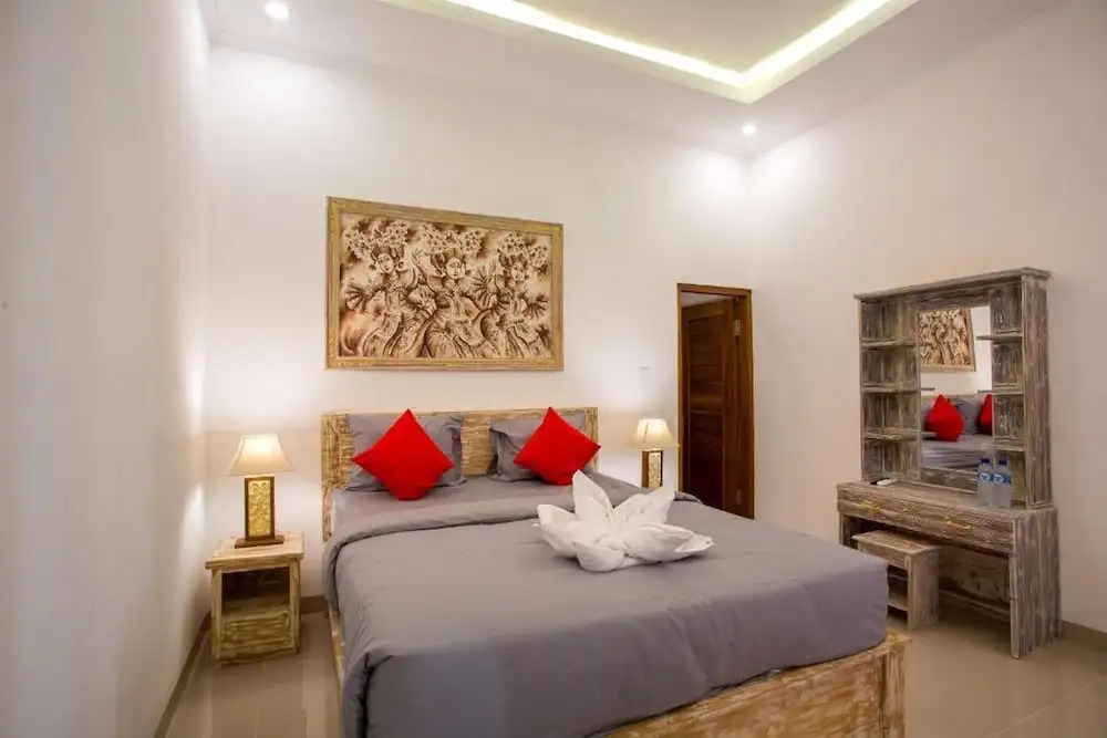 Seven Angels Villa and Hostel
