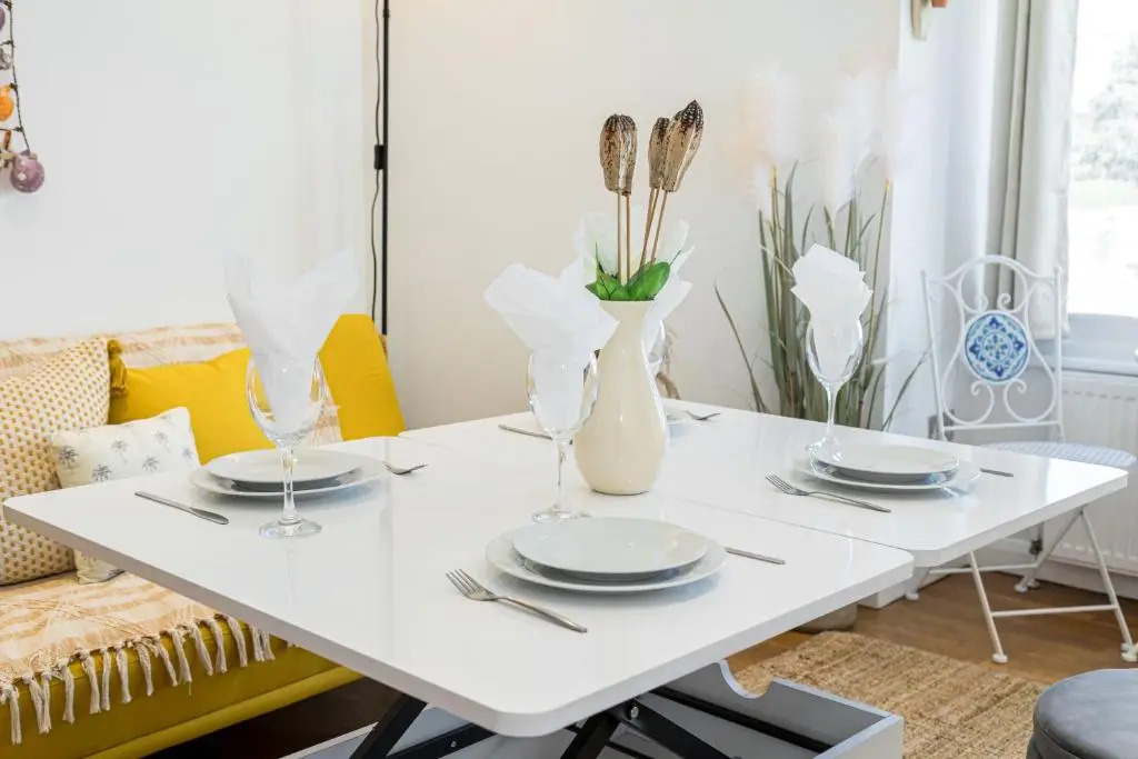Sleek, Modern and Centrally Located 1bedroom flat with Free WiFi