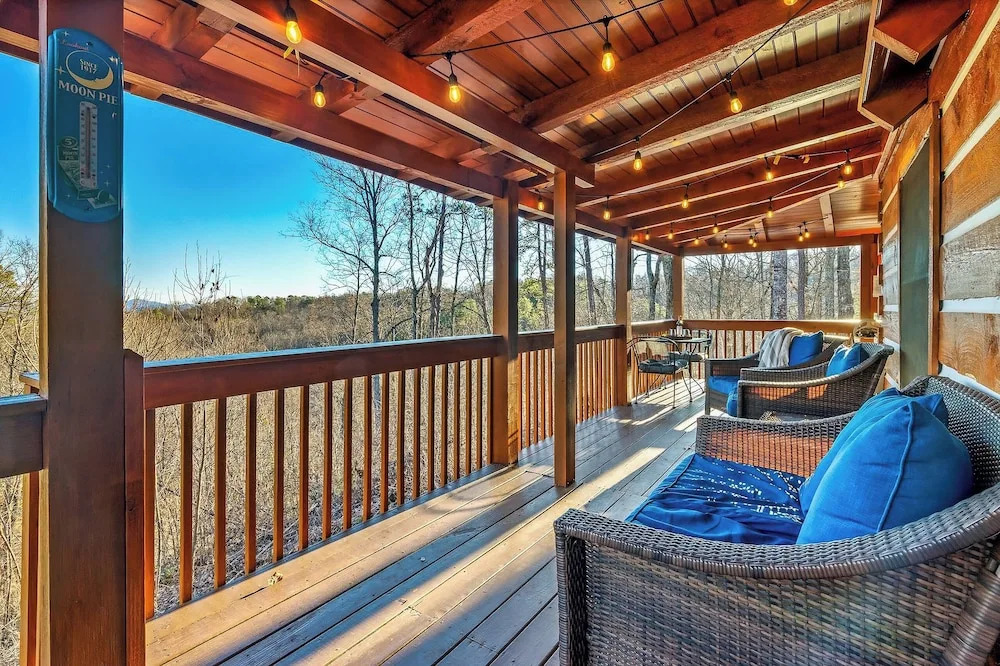 Total Privacy + Stunning Views in Smoky Mountains!