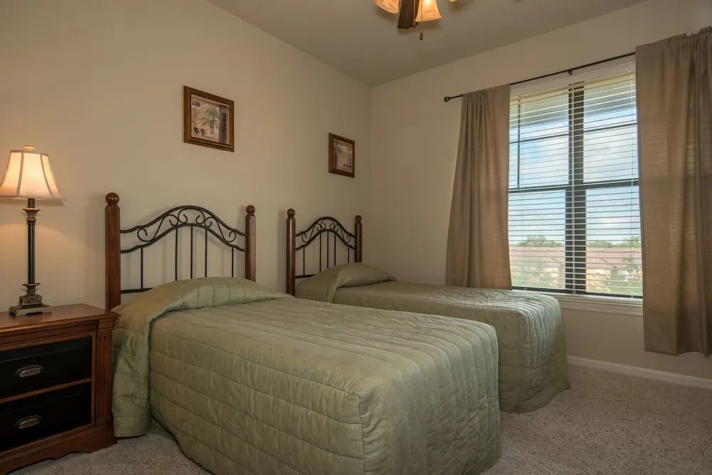 BP531CP Bella Piazza - Three Bedroom Condo