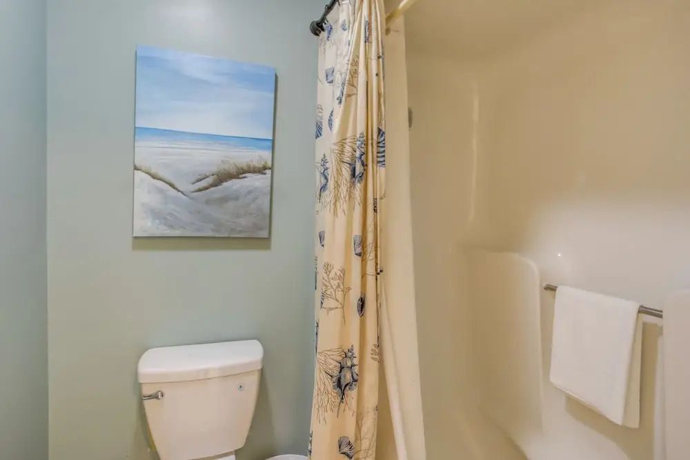 Walk to Beach: Myrtle Beach Home w/ Saltwater Pool