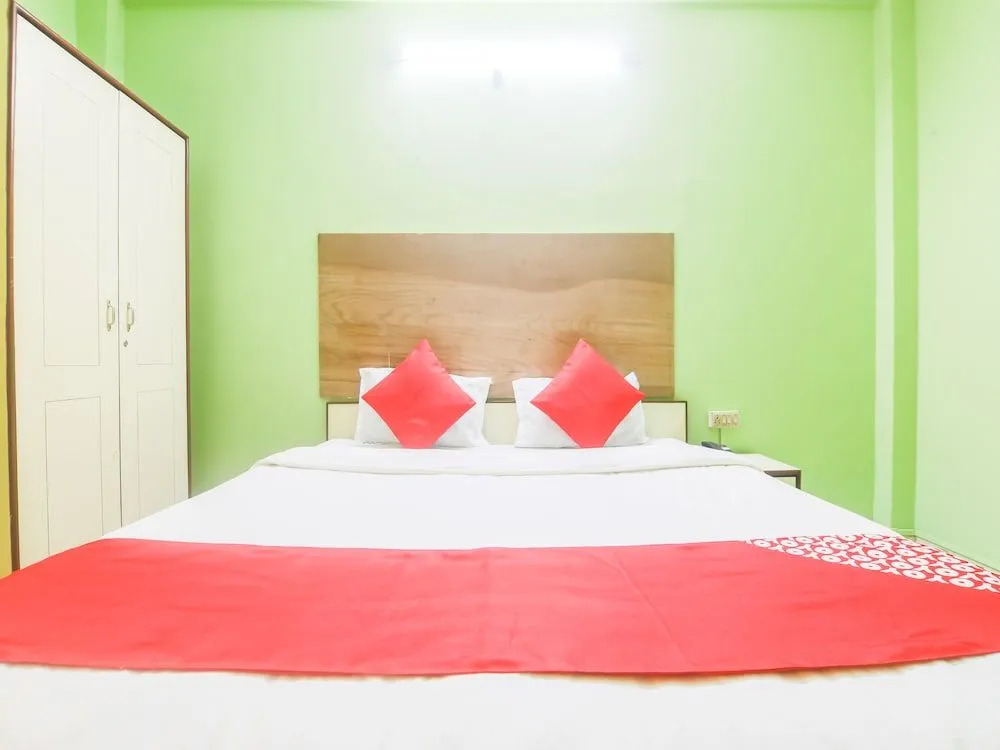 OYO 7934 Hotel Priyodarshani