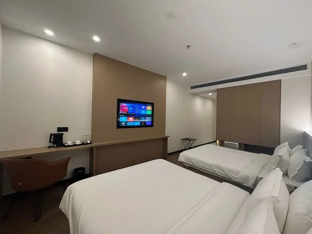 The MAJULAN Hotel
