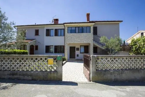 Apartment Luciana 225