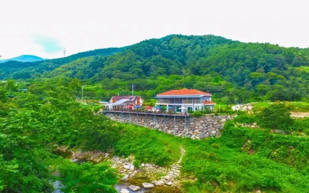 Yangyang Daol Pension(양양 다올펜션)