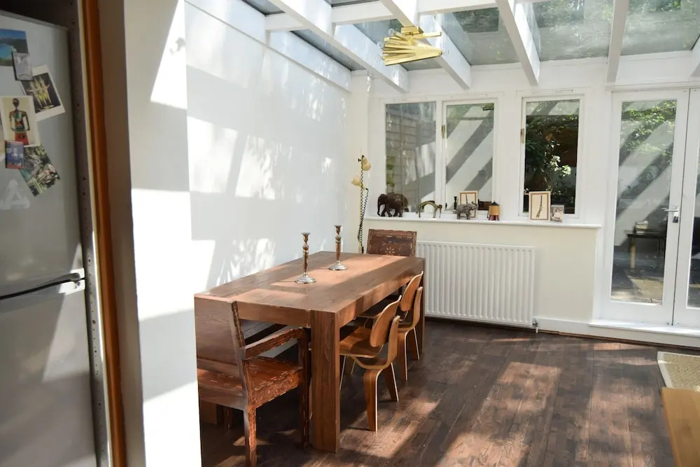 Spacious 2 Bedroom Apartment in Notting Hill