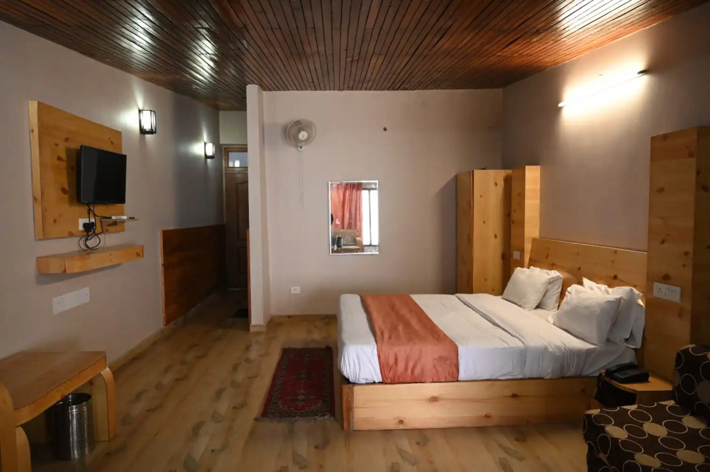 OYO 1820 Hotel Prim Rose