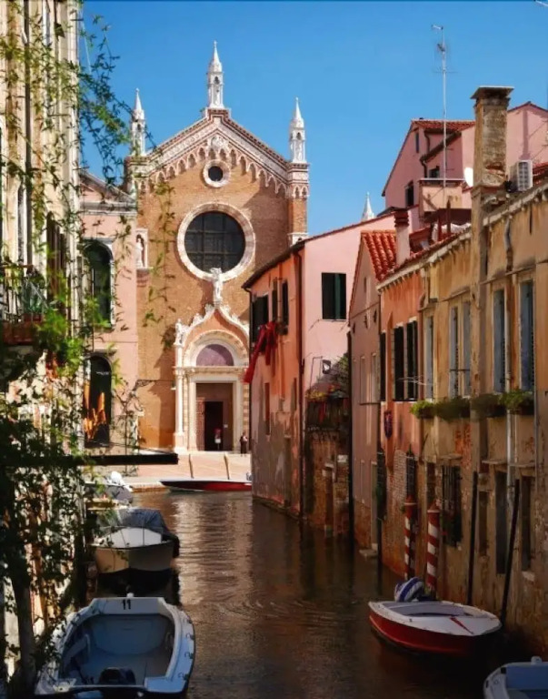 Magic Venice in Love