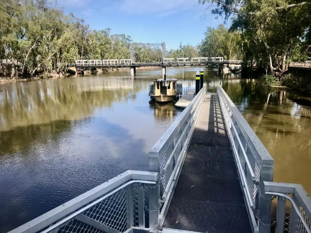 River Motel