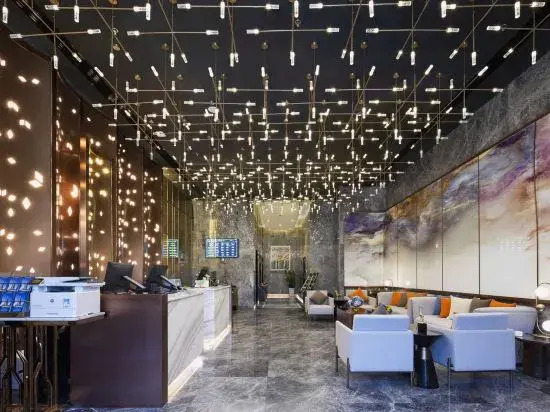 Guz.Yuya Celebrity Hotel (Xipu Metro Station)