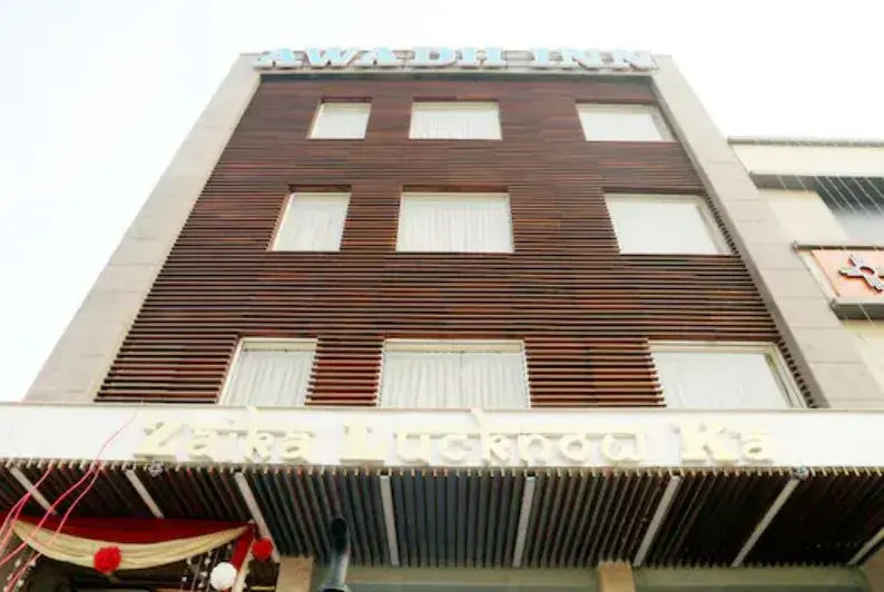 Awadh Inn