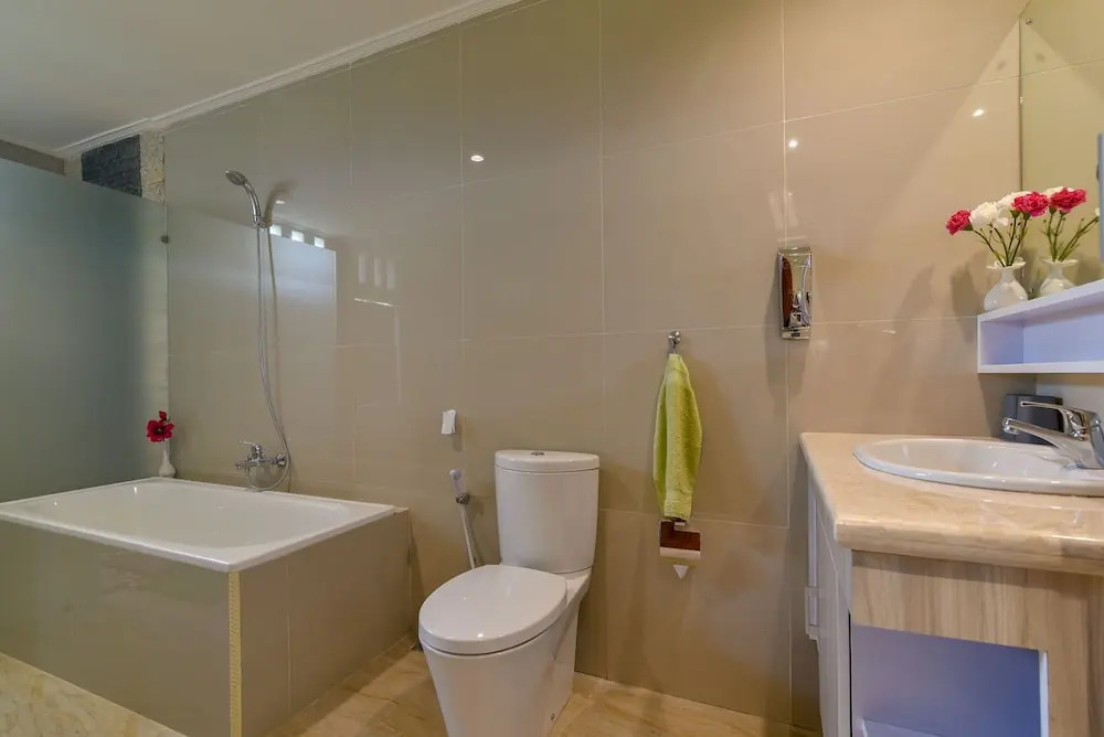 Banyu Riris Villa Lovina Private Villa