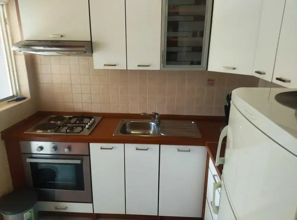 Charming One Bedroom Apartment Povljana